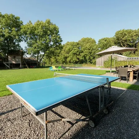 Holiday home Magnificent Character With Hot Tub *